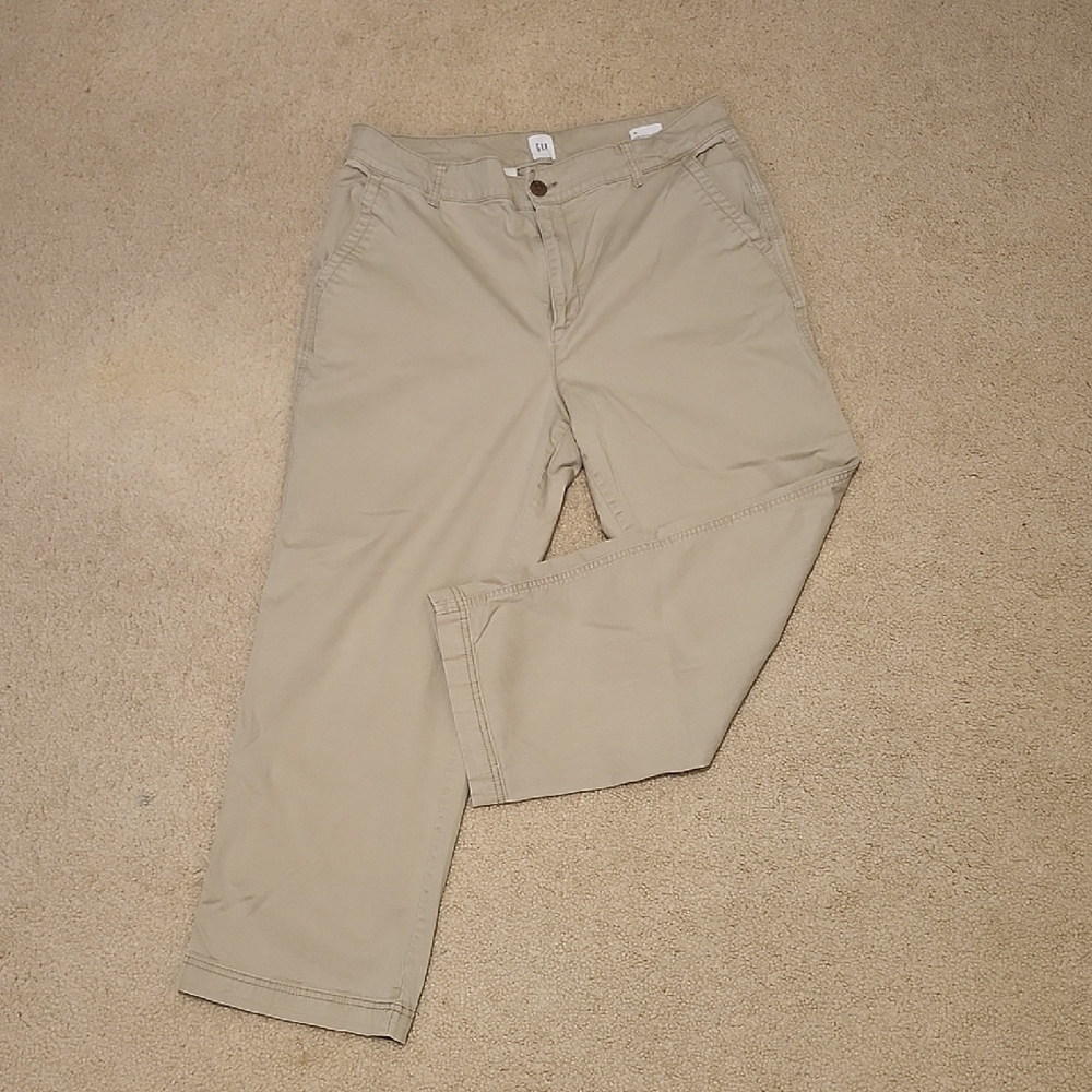 GAP Women's Classic Khaki Chinos Size 14